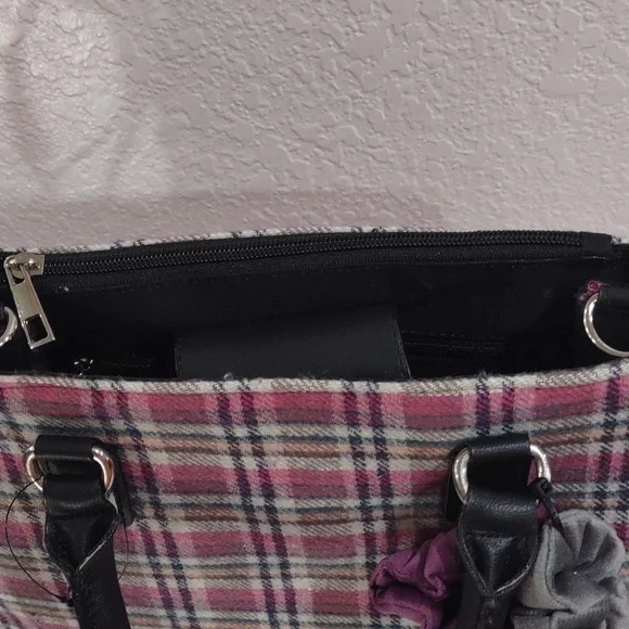 NANETTE LEPORE Satchel Bag. - Picture 5 of 17